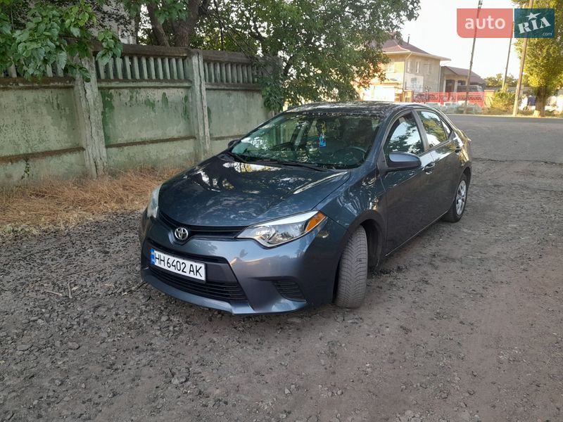 Toyota Corolla 2015