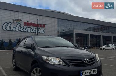 Седан Toyota Corolla 2011 в Києві