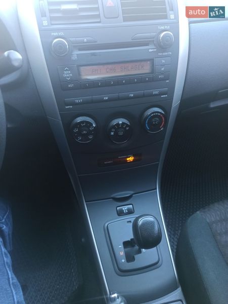 Седан Toyota Corolla 2007 в Львове