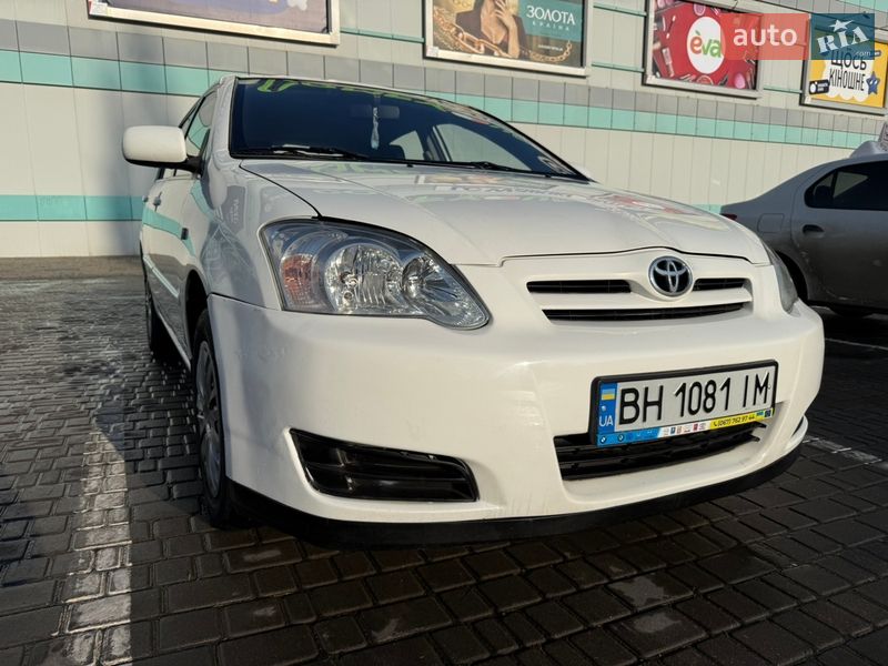 Хетчбек Toyota Corolla 2005 в Одесі
