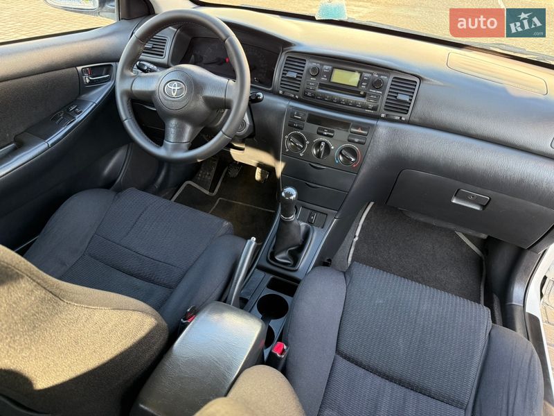 Хетчбек Toyota Corolla 2005 в Одесі
