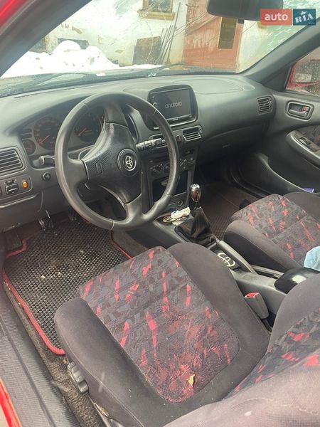 Хэтчбек Toyota Corolla 1999 в Баре