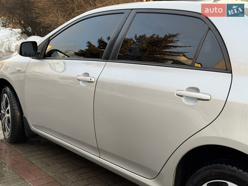 Седан Toyota Corolla 2007 в Житомире