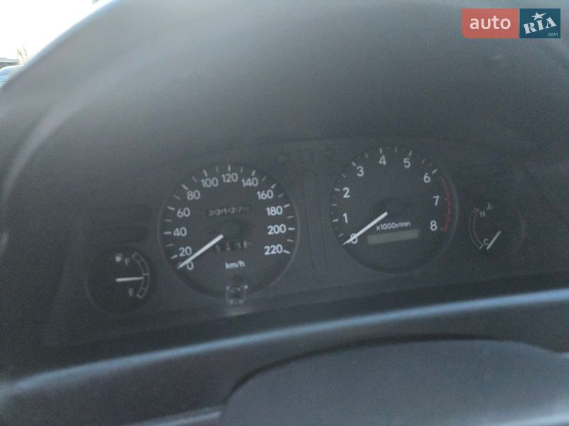 Хэтчбек Toyota Corolla 1997 в Ивано-Франковске