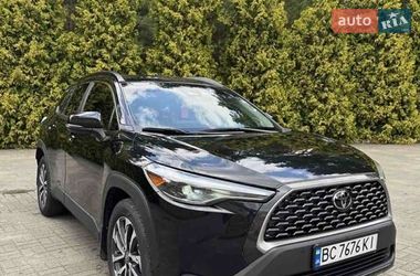 Хетчбек Toyota Corolla 2023 в Івано-Франківську
