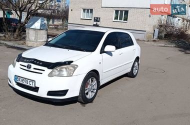 Хэтчбек Toyota Corolla 2006 в Казатине