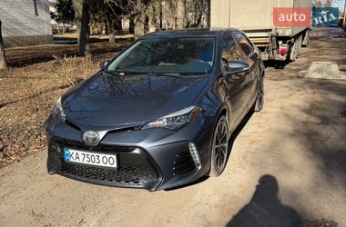 Седан Toyota Corolla 2016 в Гатне