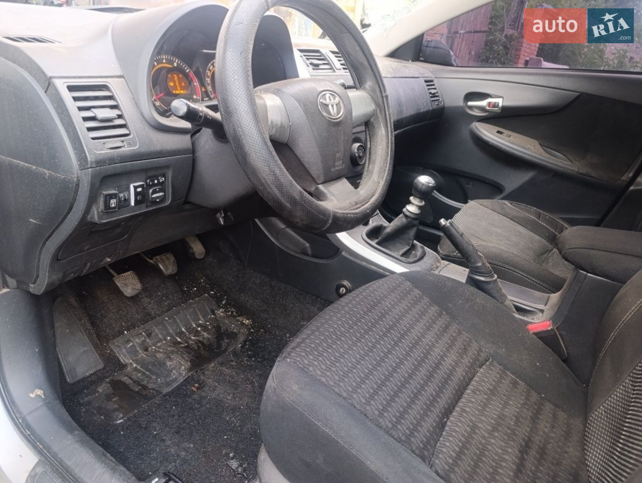 2013 Toyota Corolla - мініатюра 27