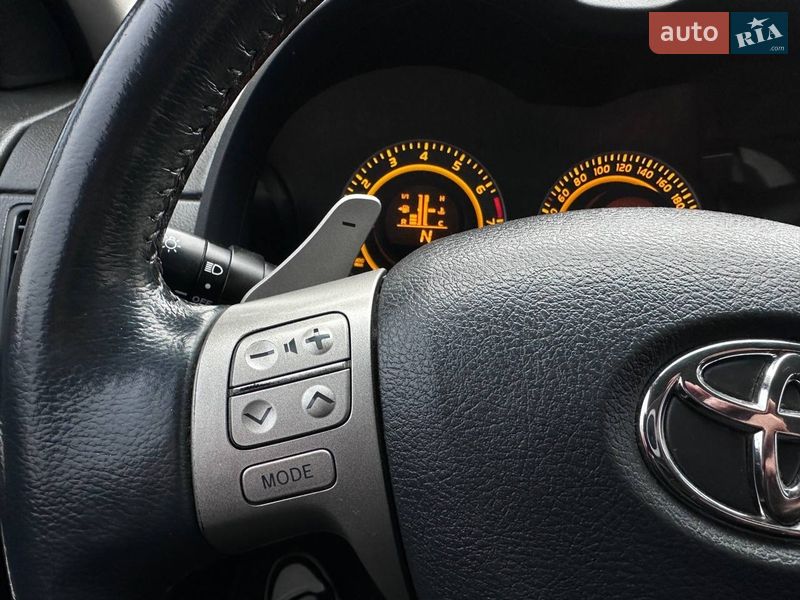 Седан Toyota Corolla 2007 в Києві