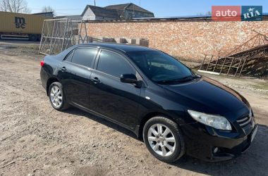 Седан Toyota Corolla 2007 в Рогатине