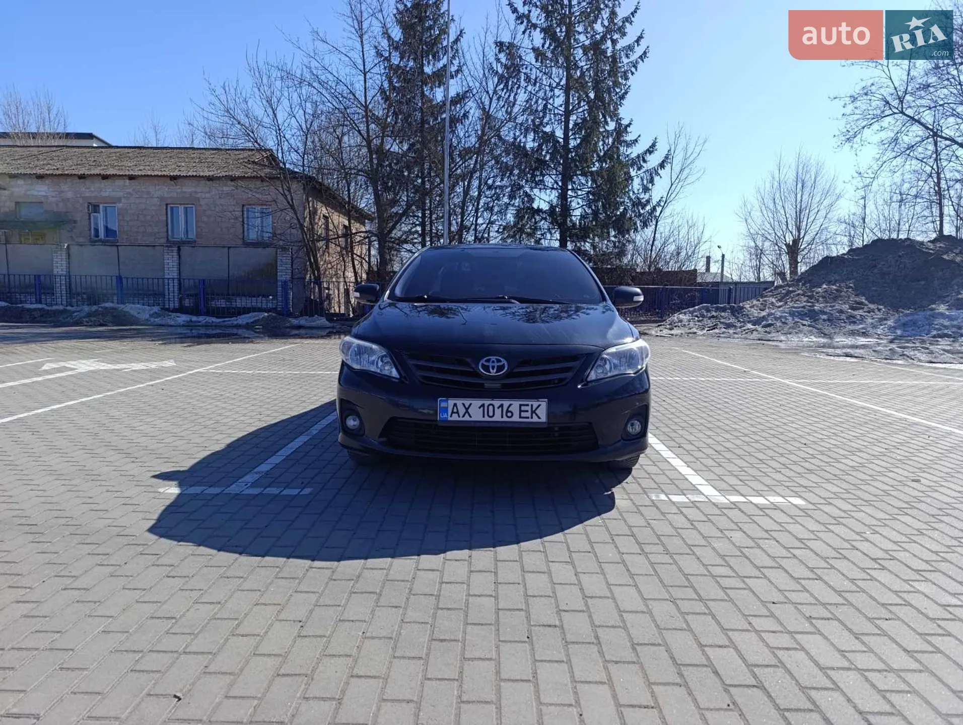 2010 Toyota Corolla - мініатюра 3
