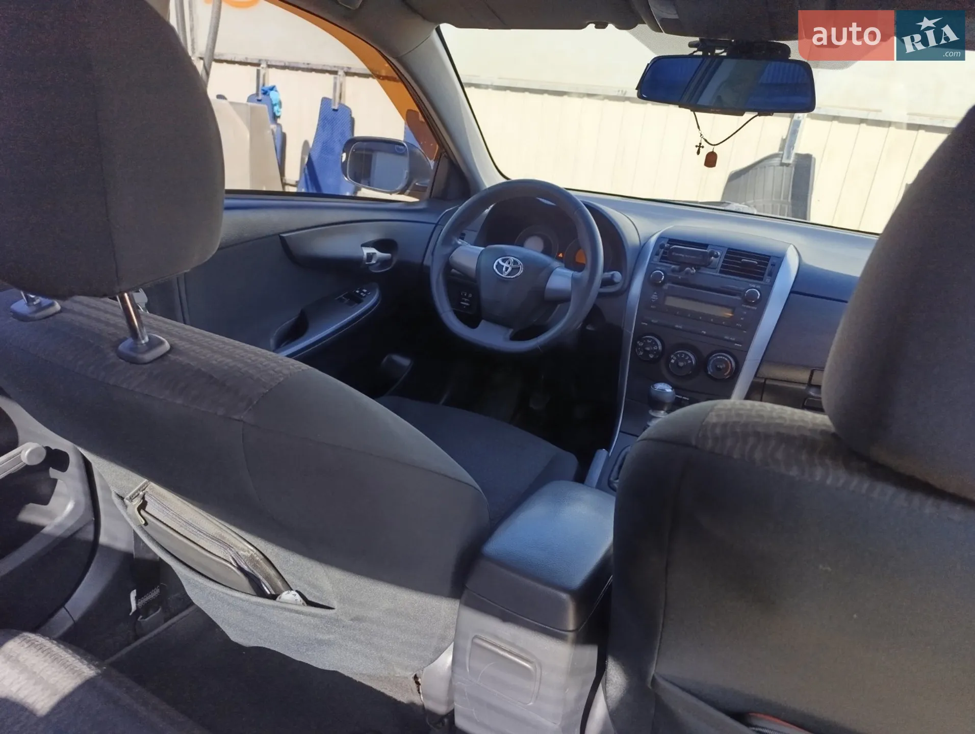 2010 Toyota Corolla - мініатюра 43