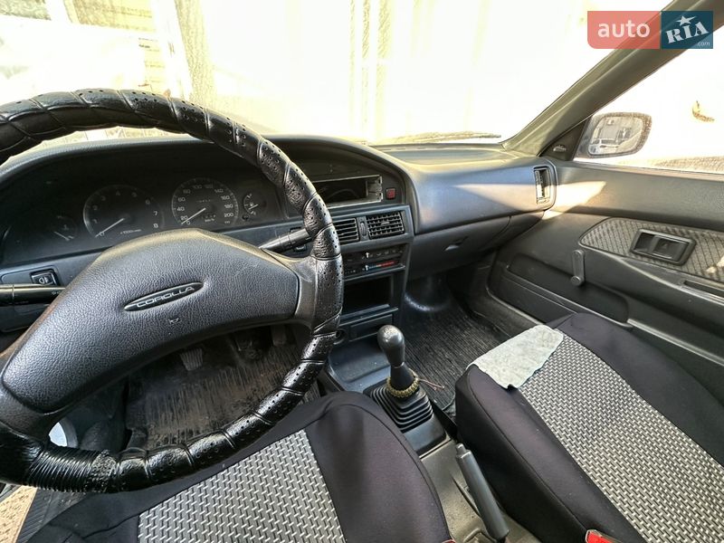 Седан Toyota Corolla 1990 в Одессе