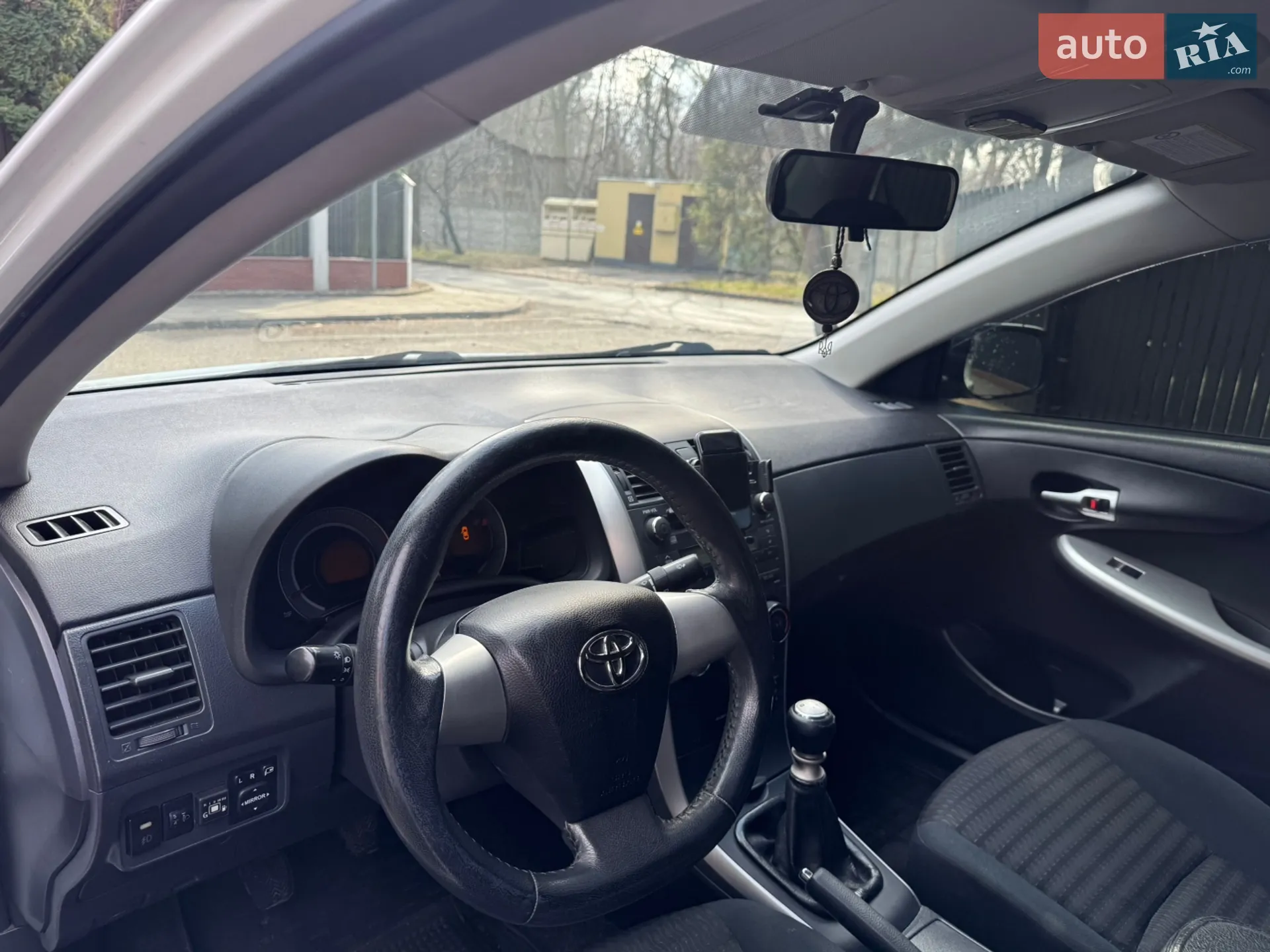 2011 Toyota Corolla - мініатюра 13