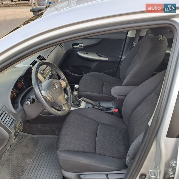 Седан Toyota Corolla 2007 в Одессе