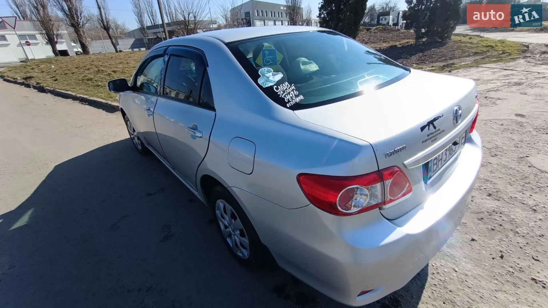 2010 Toyota Corolla - мініатюра 5