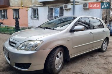 Хэтчбек Toyota Corolla 2004 в Одессе