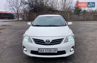 Седан Toyota Corolla 2011 в Харькове