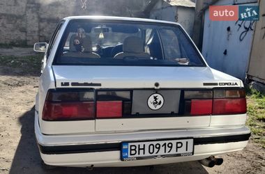 Седан Toyota Corolla 1987 в Одессе