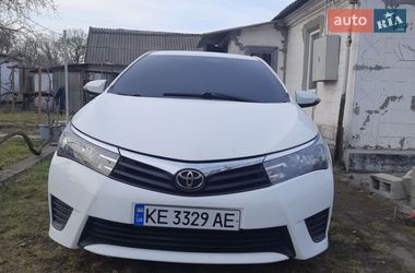 Седан Toyota Corolla 2017 в Каменском