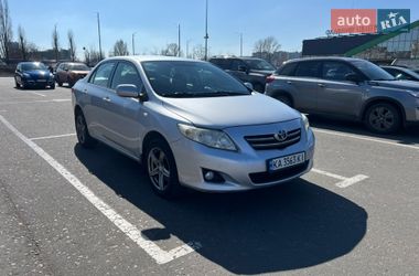 Седан Toyota Corolla 2008 в Києві