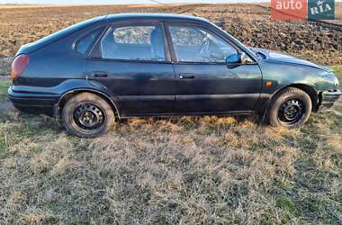 Хэтчбек Toyota Corolla 1998 в Козельщине