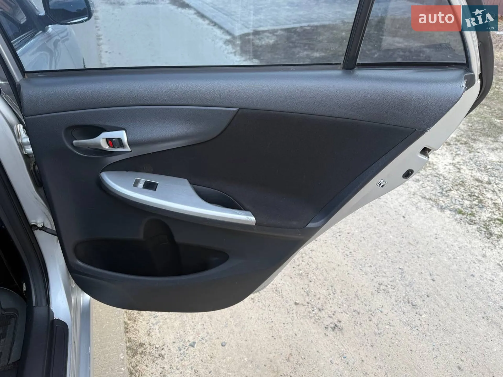 2012 Toyota Corolla - мініатюра 21