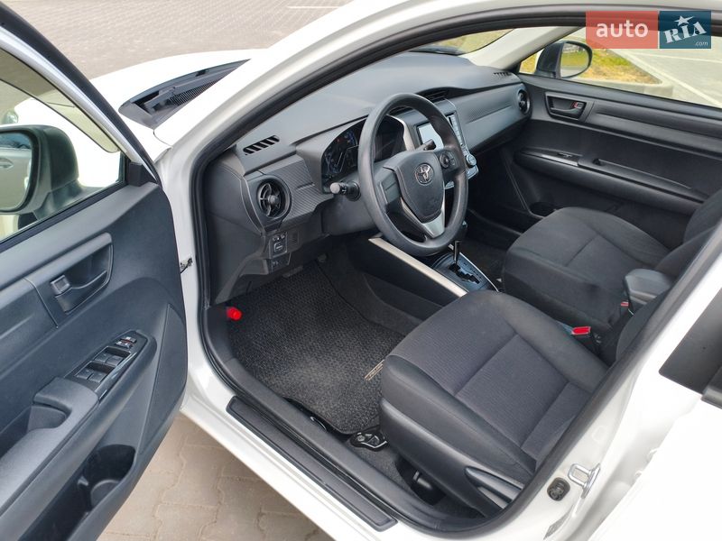 Універсал Toyota Corolla 2017 в Києві