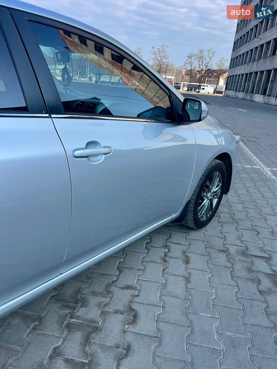 2011 Toyota Corolla - мініатюра 12