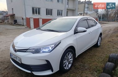 Седан Toyota Corolla 2017 в Дружбе