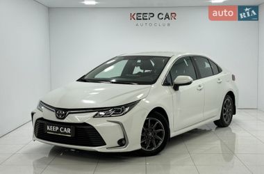 Седан Toyota Corolla 2019 в Одессе