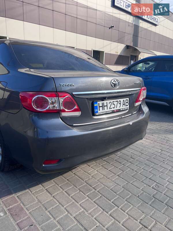 Седан Toyota Corolla 2010 в Одессе фото 5 Седан Toyota Corolla 2010 в Одессе