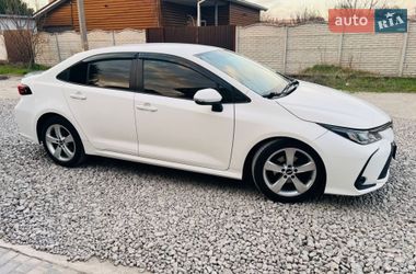Седан Toyota Corolla 2019 в Днепре