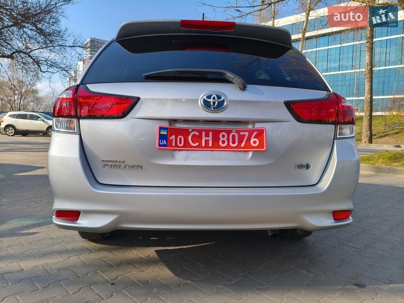 Универсал Toyota Corolla 2016 в Киеве