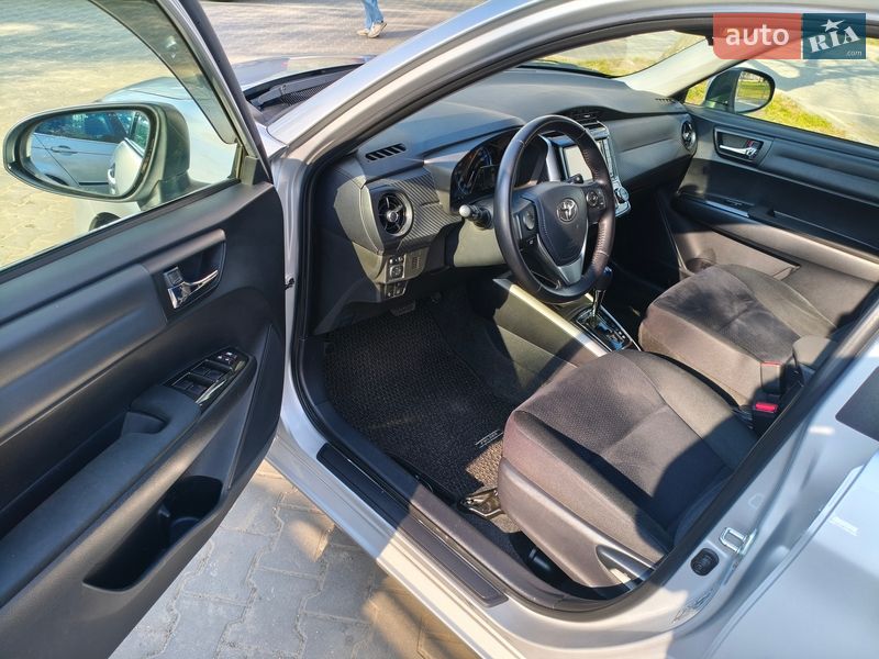 Универсал Toyota Corolla 2016 в Киеве