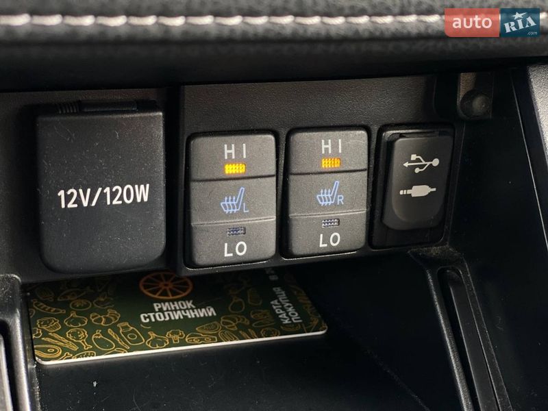 Седан Toyota Corolla 2017 в Киеве фото 39 Седан Toyota Corolla 2017 в Киеве