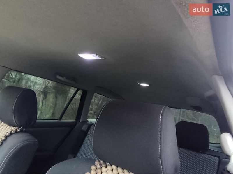 Універсал Toyota Corolla 2002 в Тернополі