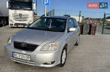 Хетчбек Toyota Corolla 2003 в Луцьку
