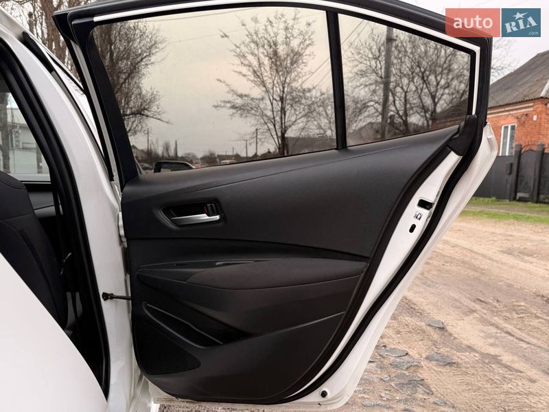 Седан Toyota Corolla 2021 в Ахтырке фото 29 Седан Toyota Corolla 2021 в Ахтырке