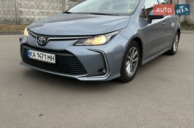 Седан Toyota Corolla 2019 в Києві