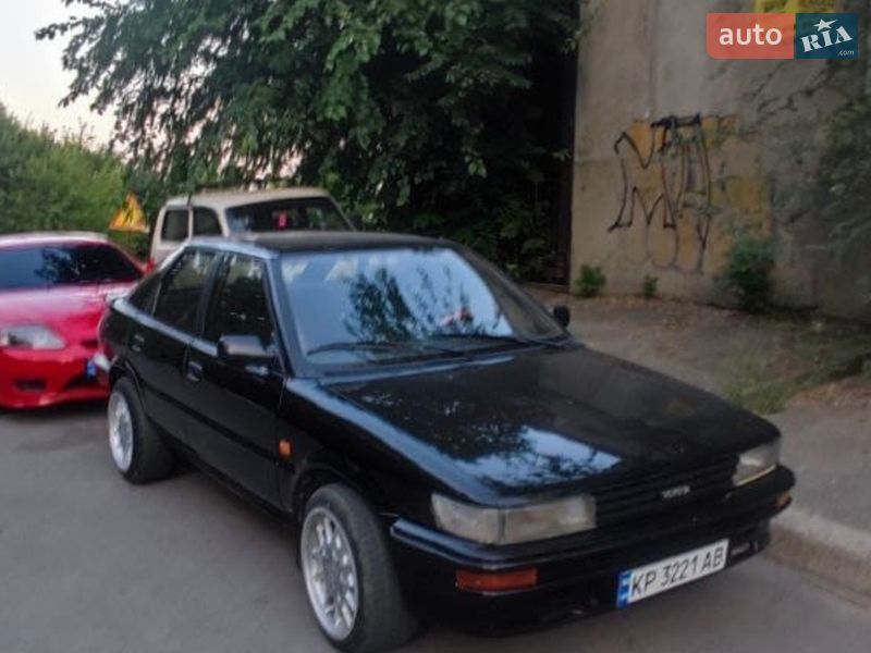 Хетчбек Toyota Corolla 1987 в Запоріжжі