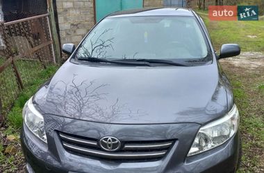 Седан Toyota Corolla 2008 в Шевченковому