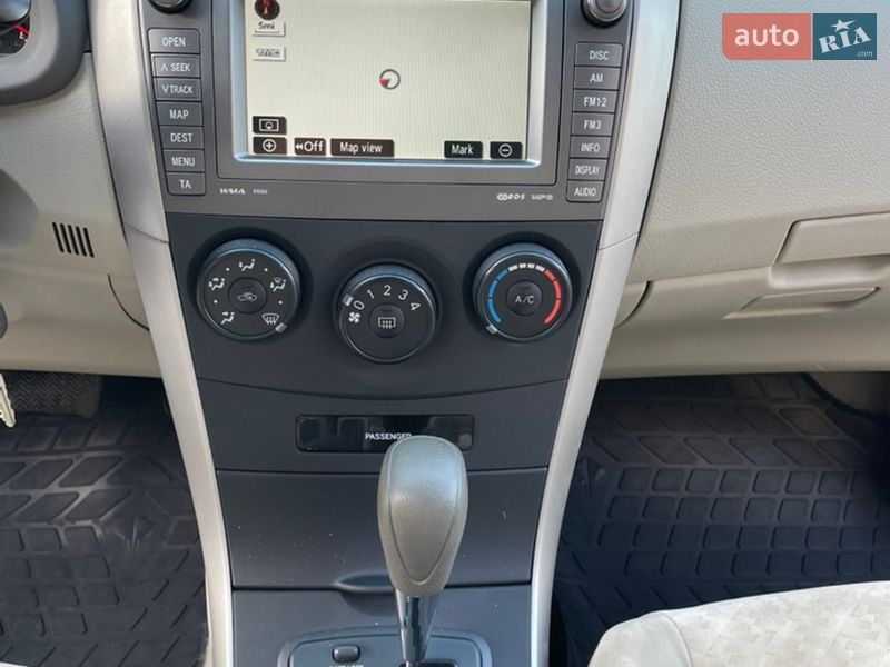 Седан Toyota Corolla 2008 в Киеве