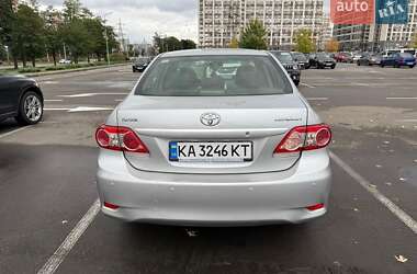Седан Toyota Corolla 2011 в Києві