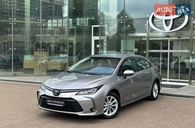 Седан Toyota Corolla 2021 в Києві