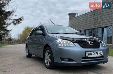 Хетчбек Toyota Corolla 2004 в Києві