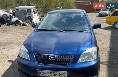 Хетчбек Toyota Corolla 2003 в Чернівцях