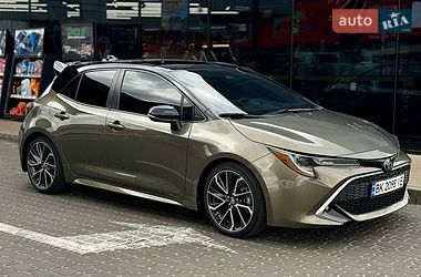 Хэтчбек Toyota Corolla 2020 в Киеве