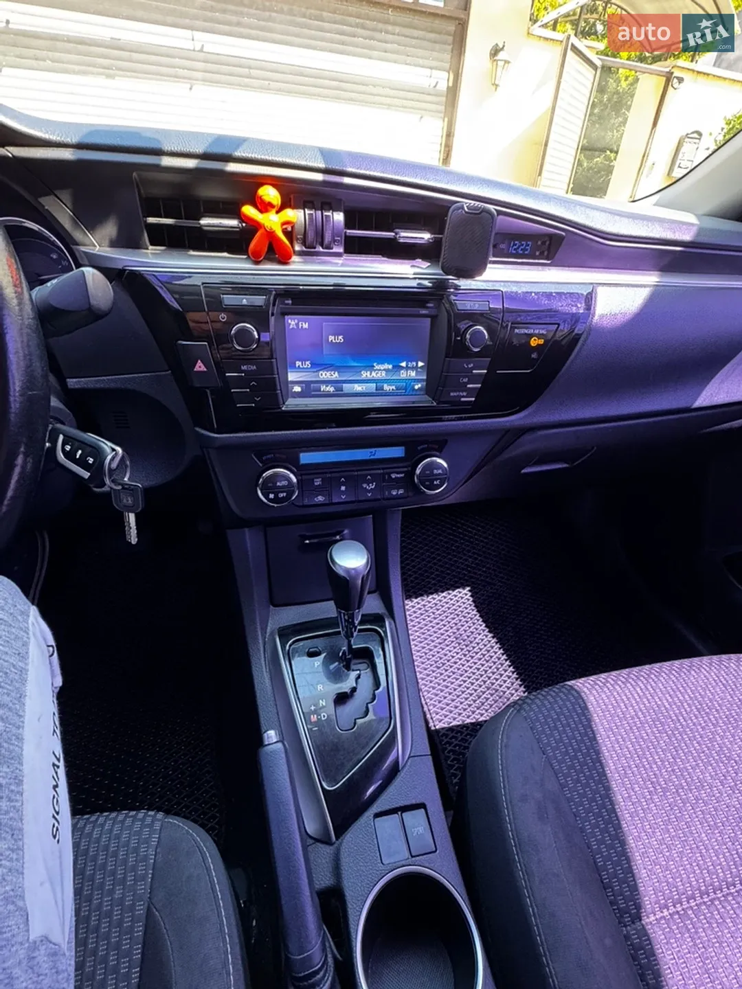 2015 Toyota Corolla - мініатюра 24