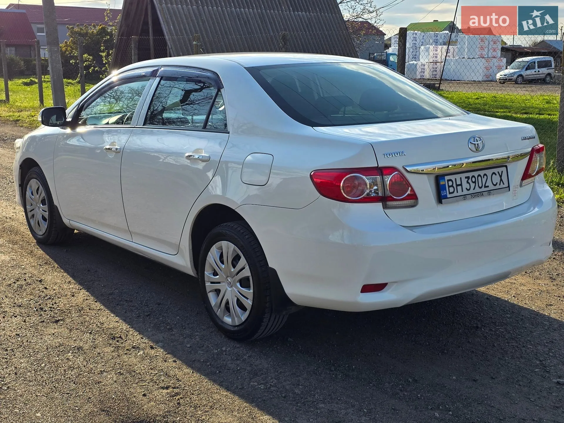 2010 Toyota Corolla - мініатюра 7